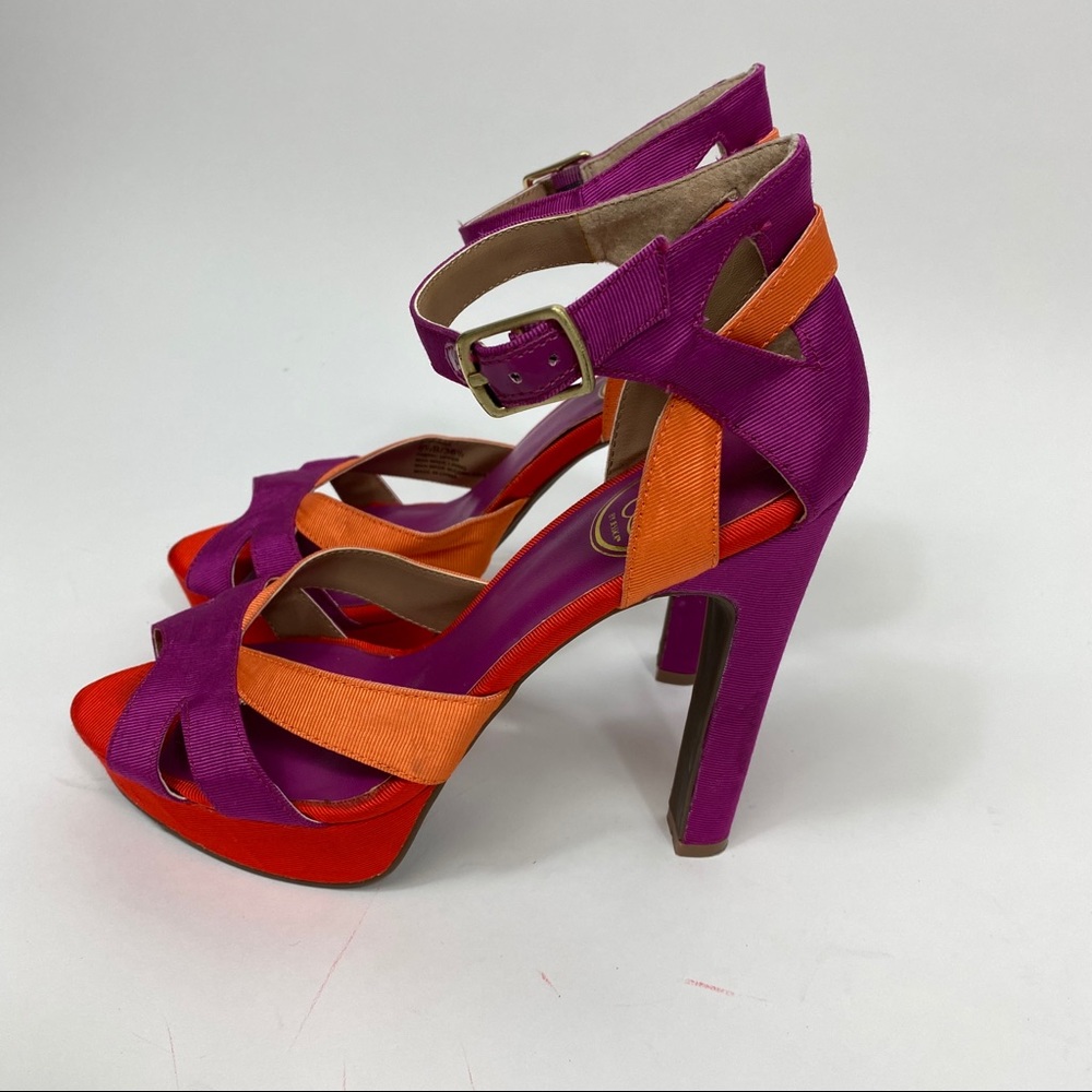 Jessica Simpson Storsa Color Block Heels - Picture 2 of 12